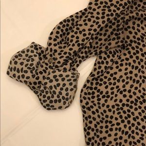 Printed long sleeve collared dress shirt - small